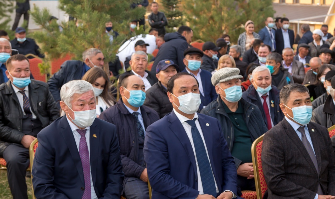 Е.Карашукеев: площадь кормовых культур страны увеличится