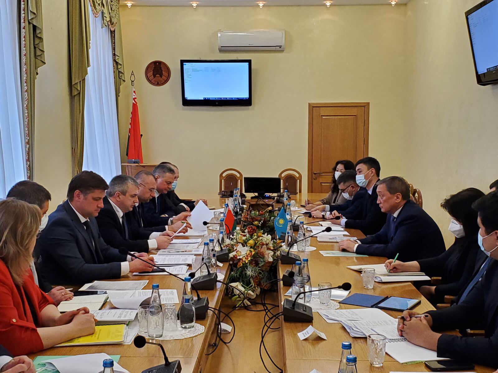 Перспективные направления казахстанско-белорусского сотрудничества в сельском хозяйстве обсудили министры двух стран
