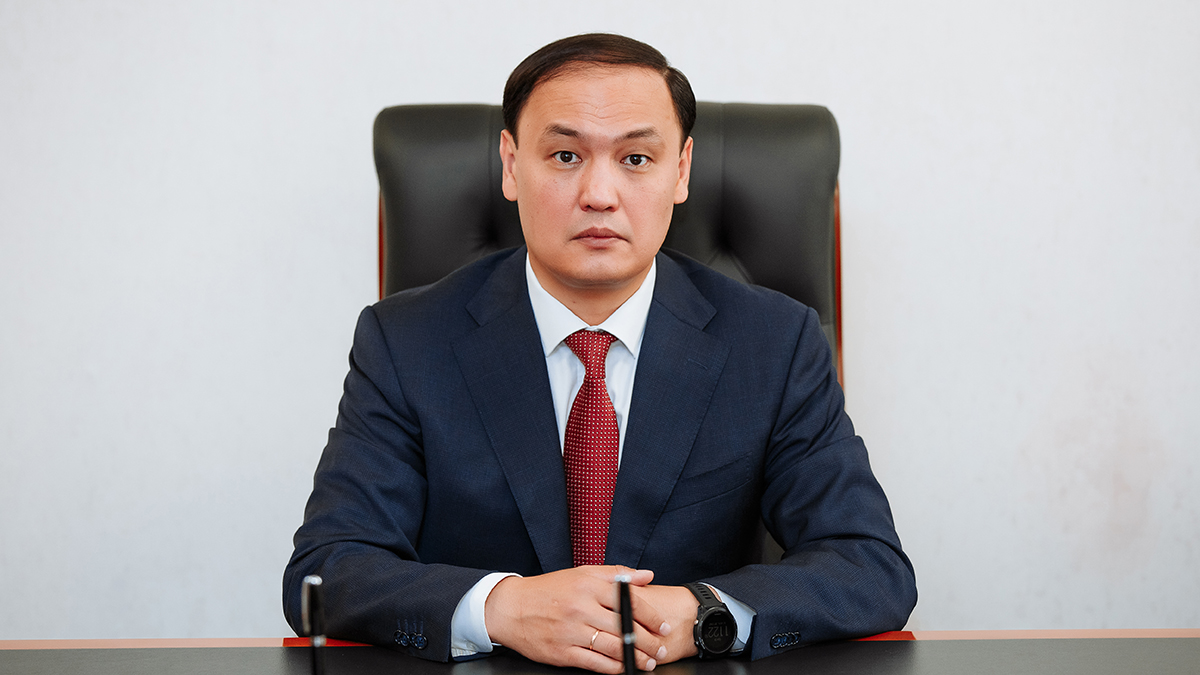 Y. Karashukeyev - not only provide the country with grain, but also maintain its export position