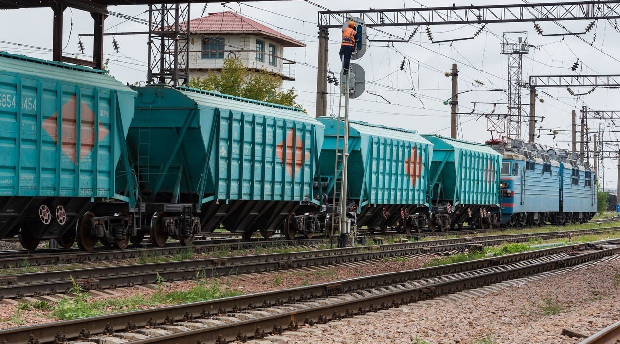 Железная дорога: подорожал транзит зерна через Казахстан