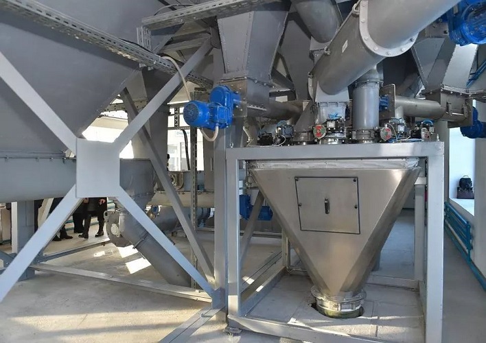 В СКО открыли комбикормовый завод