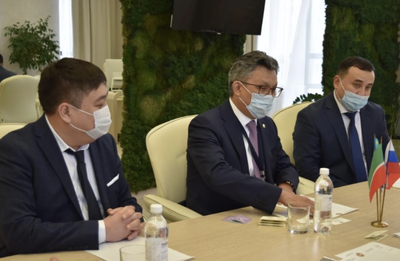 Переговоры по поставке казахстанской продукции в ТС «Светофор» ведет торговое представительство в Казани