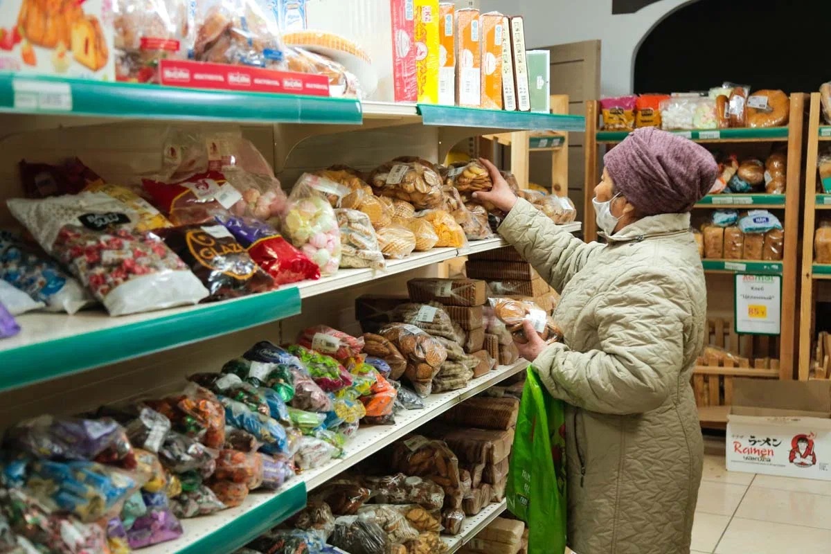 Министр: Сауда желілеріндегі тауардың 70 пайызы — отандық азық-түлік