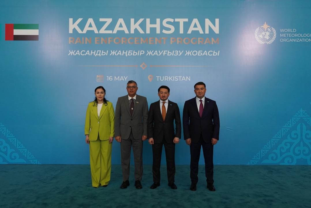 Казахстан будет вызывать дождь для спасения урожая