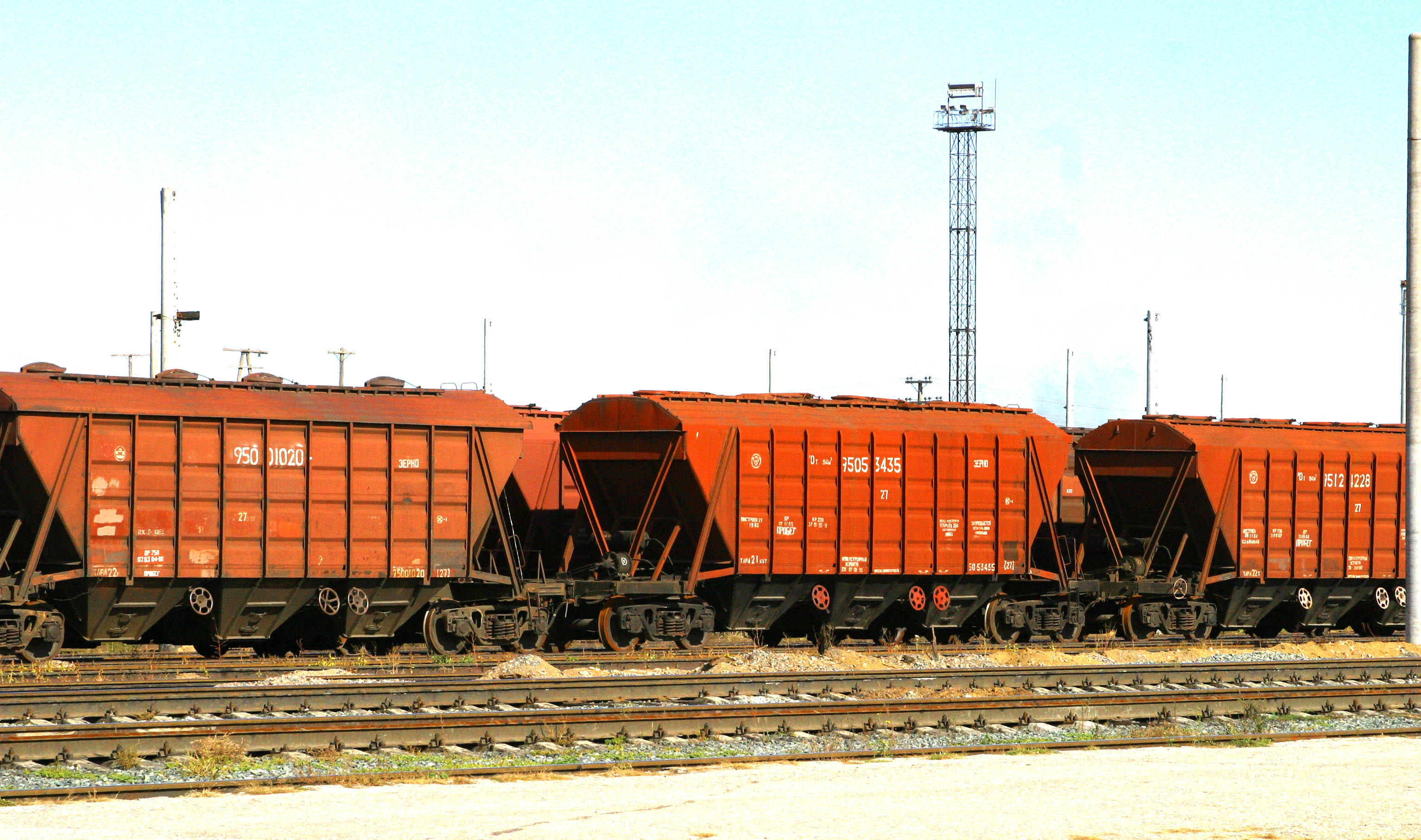 Kazakh railroad workers are wary of sending grain to Afghanistan